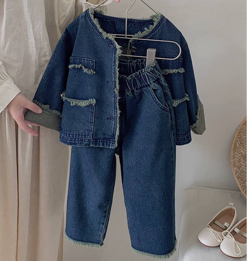 على بركة الله نفتح وياكم موسم العيد 🌙✨
بموديلات مختلفة تناسب جميع الأذواق
جودة مميزة وأسعار مناسبة
تابعونا على كل جديد 🎉

للحجز واتساب ***********
رابط قناة الجمله  https://t.me/almalkha
