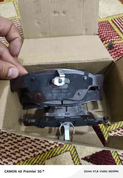 شباب عندي لويات جارجر خلفي مهبطات يعني مكصوص إلي يحب ينصي سيارة هذني جاهزات سعر قيم وأخذ
وعندي دسكات جيب لاريدو خلفي أخذتهم من السنك ونباعت سيارة ما شديتهم سعر قيم وأخذ
مكاني بغداد شعلة أو غزالية
***********
