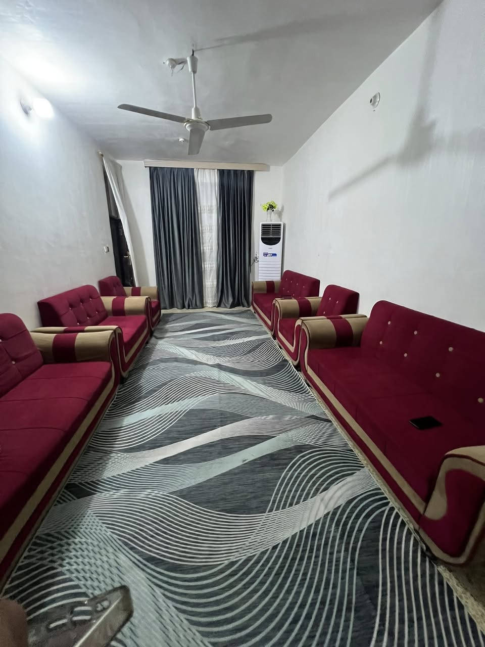 دار للبيع في الحلة - أبي غرق - حي السلام قرب جامع لياسري
مواصفات الدار:
•  مساحة الدار: 140 متر السند 
واقع حال م150
بناء (مضيف )(مطبخ)(هول)(غرفه جوه) (صحيات داخليه خارجيه )
طابق ثاني (غرفه +هوال )
•  طابو صرف
•  السعر:  خاص 

الموقع:
حلة - أبي غرق -حي سلام قرب جامع ياسري 

للاستفسار:
☎️ ***********
***********
