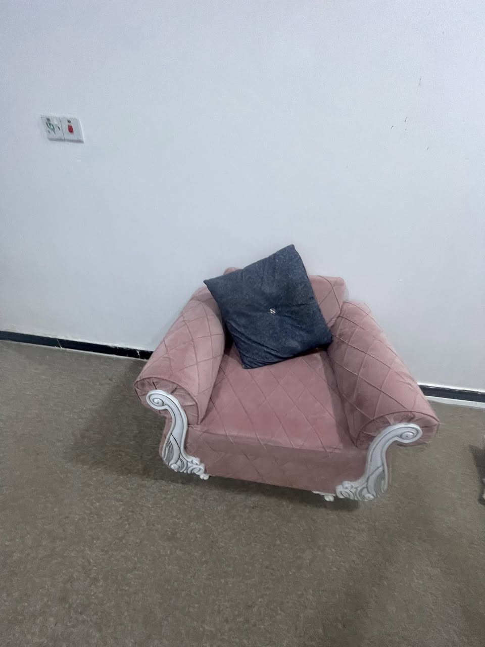 للبيع


**إذا كنت صاحب هذا الإعلان وتريد حذفه لأي سبب، رجاءا أرسل رسالة إلى الدعم الفني**