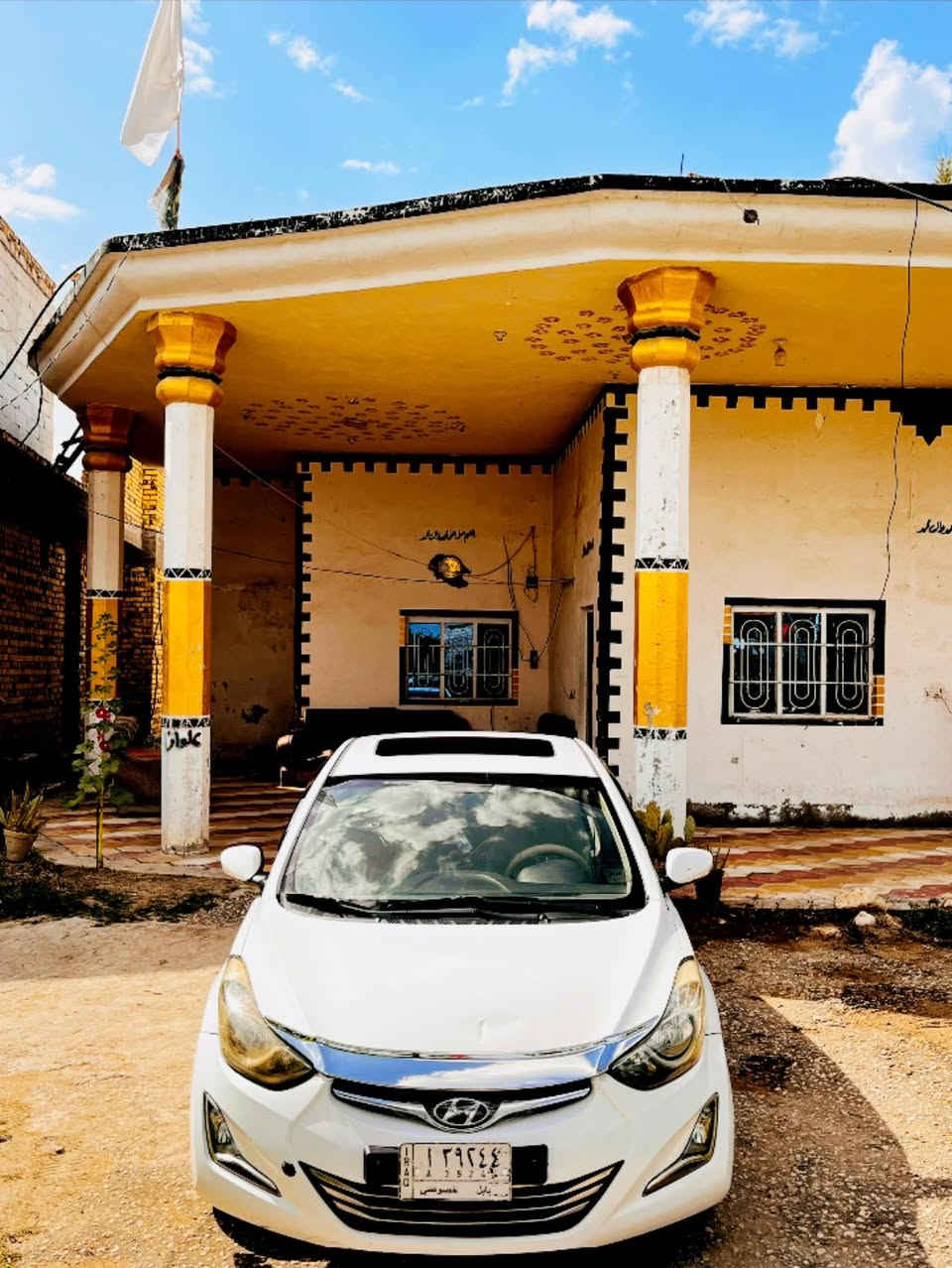 ألنتره خليجي موديل 2014 رقم بابل بيه بارد بسيط صبغ قليل عنواني بابل الحله *********** السعر 125 ورقه وبيه مجال
