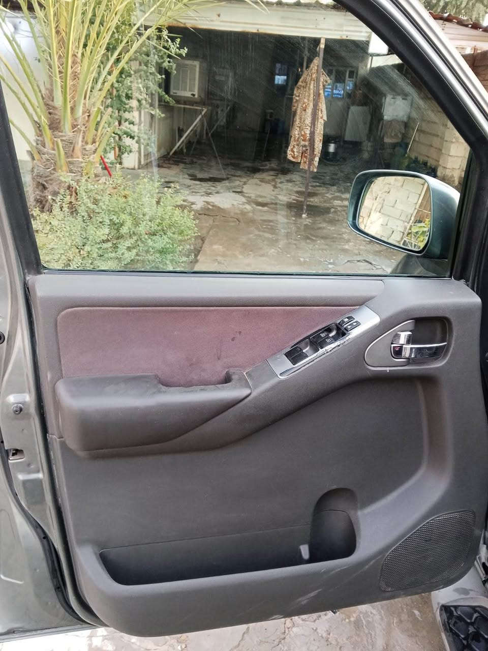 سياره نيسان باتفندر موديل 2007
سياره جاهزه من كلشي تبريد  شغال 
تبريد 3 قطع 
منضومه غاز انسى البانزين 
مكينه كير حداديه كله مكفوله
السعر 110 وبيه مجال بسيط شراي اتصل وتدلل ***********
مكانه بغداد الشعله بغداد, العراق
