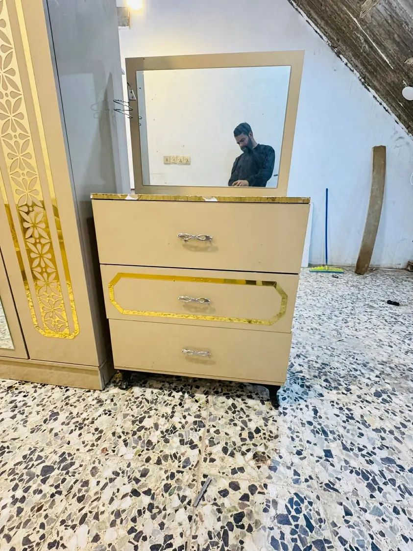 غرفه نوم تركيه 5 قطع  سعرهه 350 الف


**إذا كنت صاحب هذا الإعلان وتريد حذفه لأي سبب، رجاءا أرسل رسالة إلى الدعم الفني**