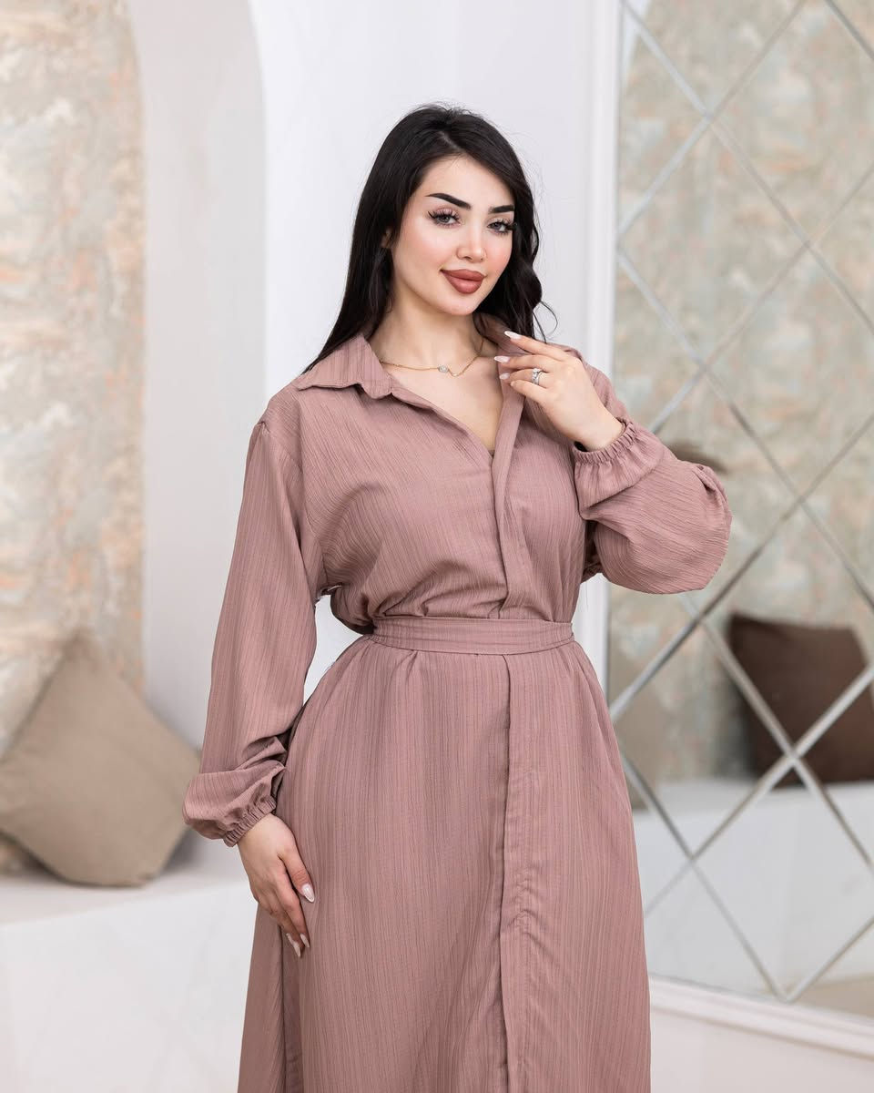 فستان نسائي يخطف الأنظار 🔥
إطلالة أنثوية فخمة لكل مناسباتج وسهراتج ✨
تصميم راقي وقصّة مرتبة تبرز جمال الجسم
💎 خامة كريشة ناعمة وفخمة
✔️ شرط الفحص عند الاستلام
✔️ فري سايز يلبس لحد ٨٥ كيلو
✔️ مريح وأنيق بنفس الوقت
💰 سعر الدرزن: 110 ألف فقط
🚚 توصيل جميع المحافظات: 5 آلاف


**إذا كنت صاحب هذا الإعلان وتريد حذفه لأي سبب، رجاءا أرسل رسالة إلى الدعم الفني**