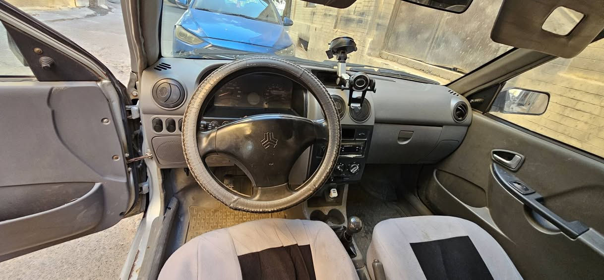 سايبه موديل ٢٠١٢ باسمي ابيع تحويل
سياره نضيفه خير من الله 
تبريد شغال ثلج 
المكينه خيط تبخير بس متنقص 
بيها طخه بجاملغ 
سعرها ٣٢ ورقه بيها مجال
مكاني امل كبر والغزلان بغداد
رقمي للتواصل ***********
