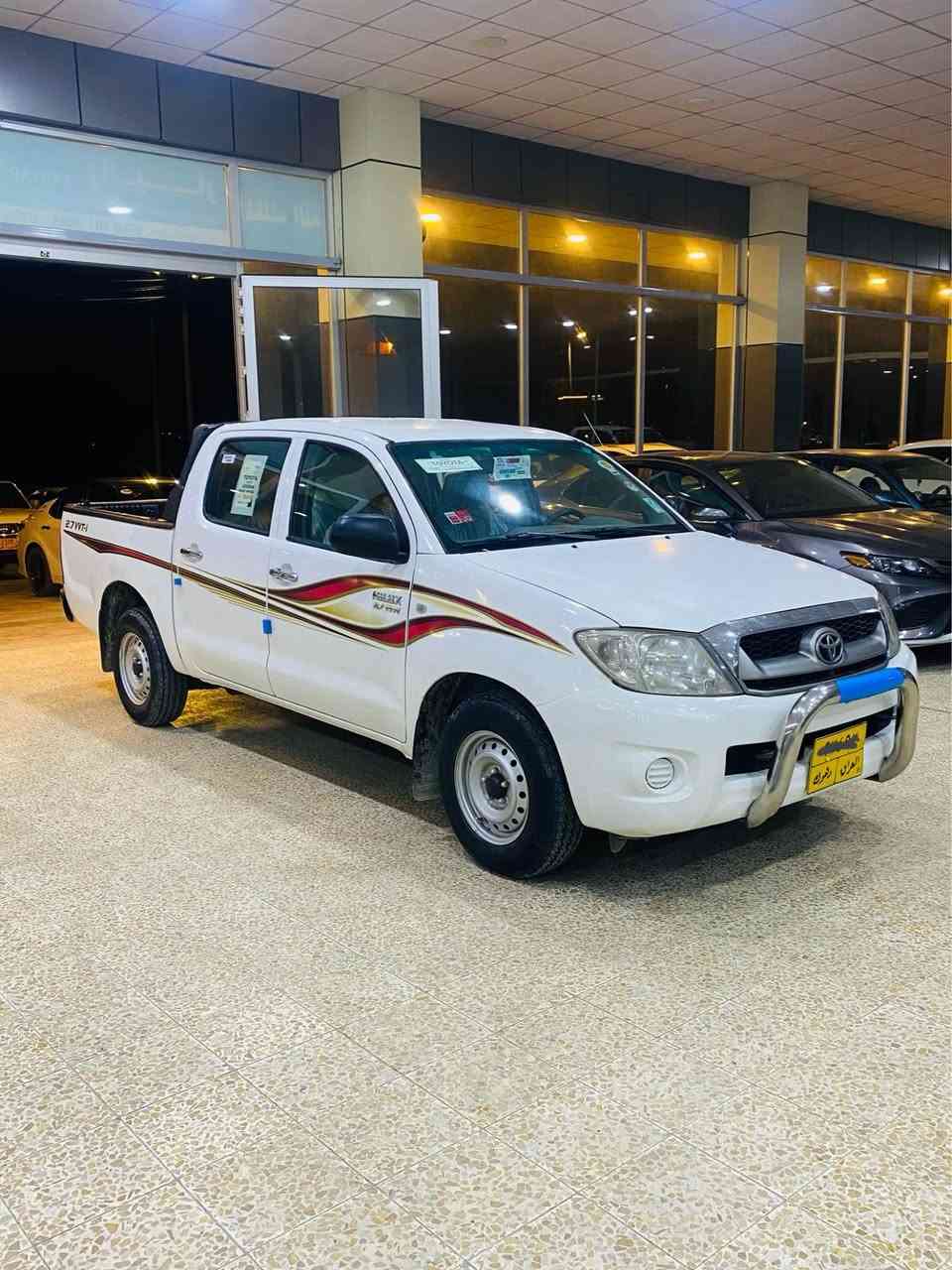 toyota hilux 2009
ملاحظە : بەس بولند بەخە گێرو مەکینەی 
سایرێ بشەرتە
رێڤەچون : 377km 
سعر مناسب🔴 
140 ورقە و مجالە ✅
رقم تلفون:  ***********
*********** أربيل, العراق
