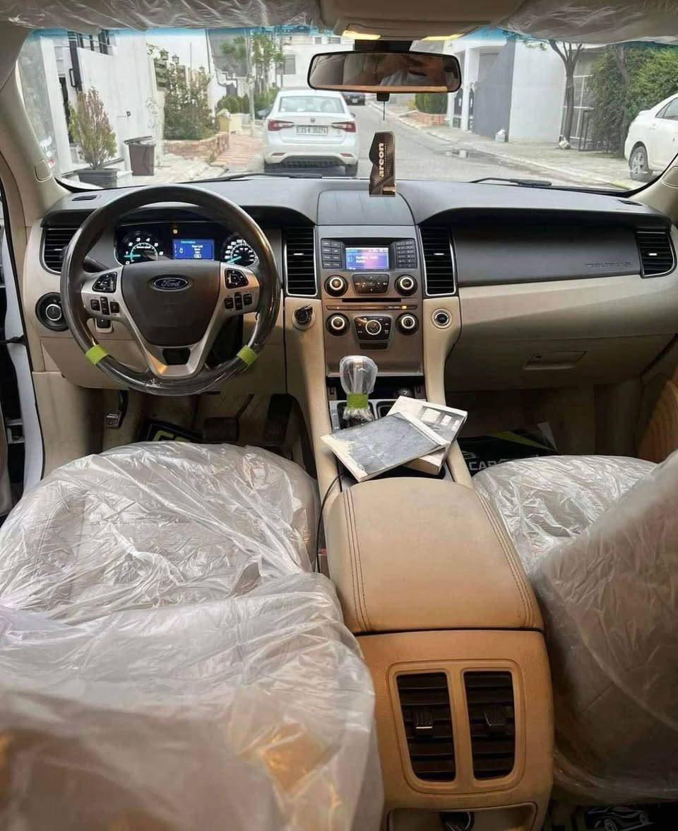 فؤرد 2013
خه ليجي نيڤا
ناوزه رد 
128مايل رؤشتوه 
تاقم پيش و دواي تازه دام گرتوه چركه ي تيانيه 
كامل سيرڤس كراوه 
4تايه ي تازه م بؤ به ستوه 
ره قه م سليمانيه 
سه نه وي ره قه م هه زه تازه تا2031
به ناوي خؤمه وه يه 
كارتي به نزيني هه يه
پارچه و نيويكي بؤياخه ساردي نيه ئيرباك و ده عم به شه رت
گيرو مه كينه ي لؤكه 
سپيري دانه به زيوه كه ته لوك و عه شياي بيلادي ماوه
سعري 108تؤزيك مه جال
*********** السليمانية, العراق
