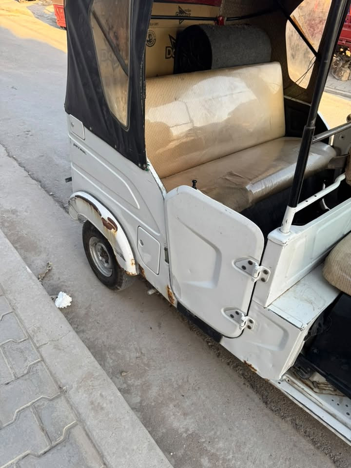 للبيع  تكاتك اثنين مكاني بغداد الشعب هذا رقمي ***********
