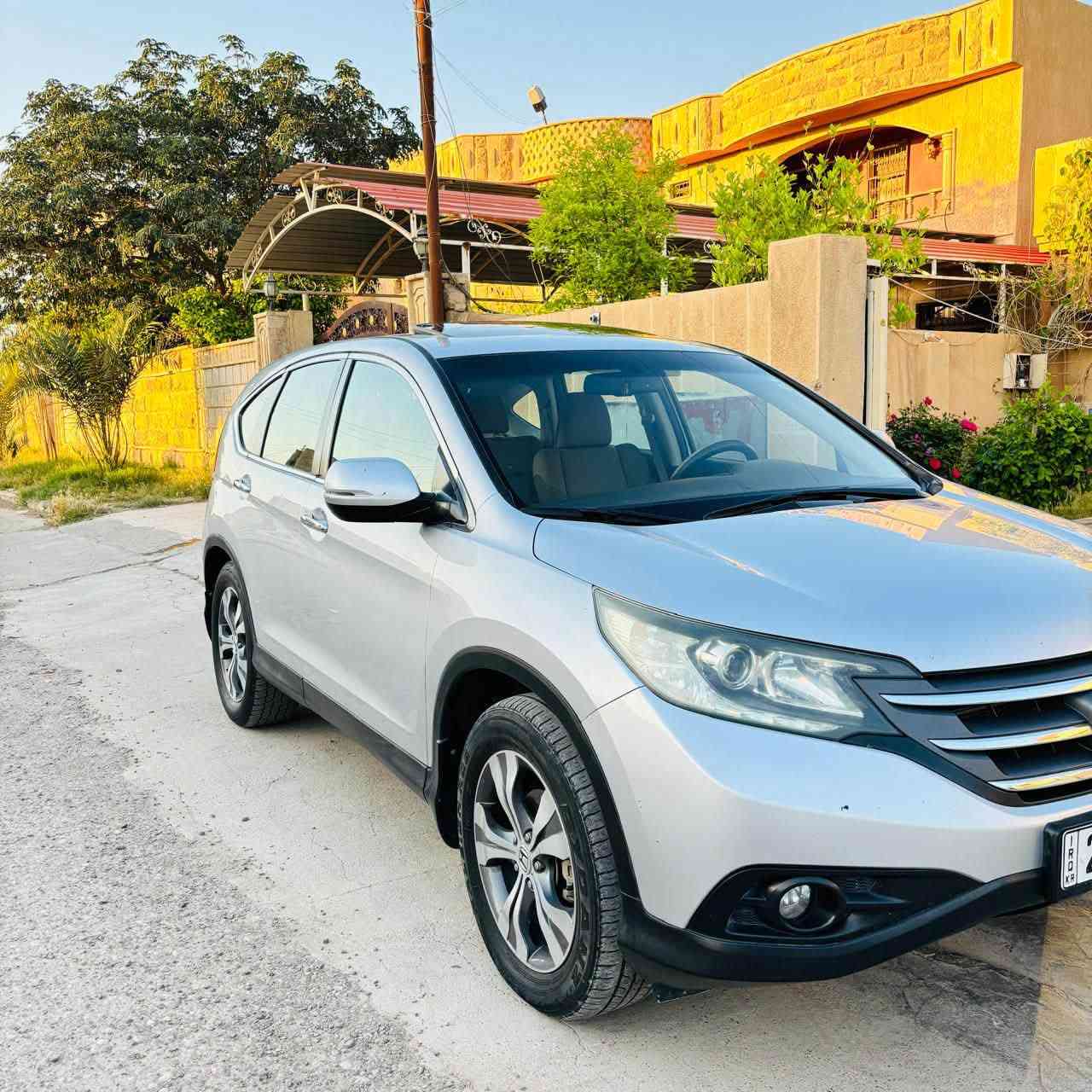هوندا CRV موديل 2013
خليجية مكفولة من الصبغ والحادث
بيها تعديل بارد مكان بسيط
السيارة جديدة حيل
تخم تاير جديد
محرك وگير كفالة
تبريد ثلج
السيارة على وضع الشركة
رقم دهوك تحويل مباشر
اللون سلفر
لايت زينون شركة
كاميرا خلفية
فتحة سقف سلايد
مكان السيارة تكريت وسامراء
للإستفسار ***********
السعر ١٣٠ وبيها مجال شي بسيط
