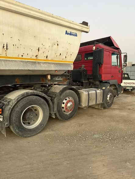 مان نساف للبيع سعره 360 سنويه جديده هزه فحص جديد تحويل ثاني يوم مديل 2003 مرسمه سنكل +3محور مينه 410 كير رتايدر كله شقال ***********
