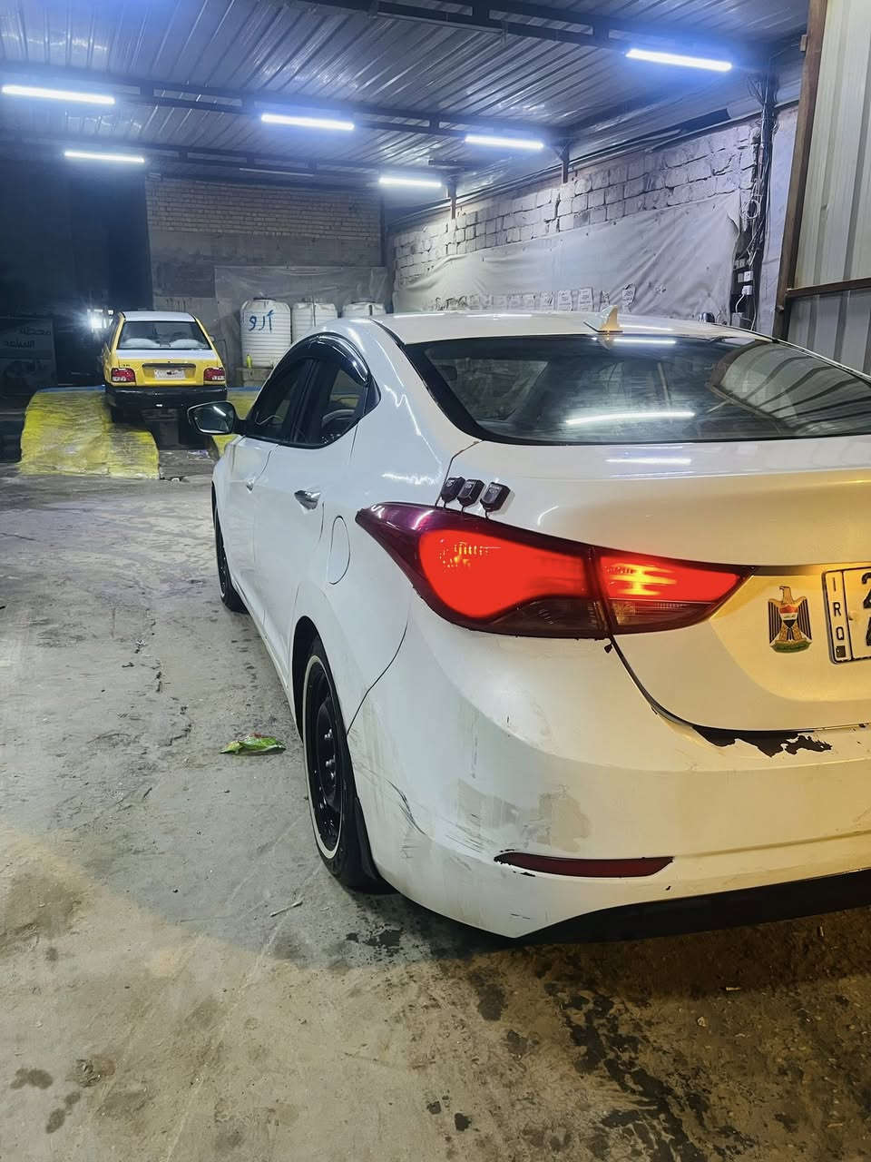 سلام عليكم 

هونداي الانتره 2014 امريكي شكل 16
صبغ عام
السياره مكفوله من الكلبه او التچيه
محرك 1800 وكير كفاله
حداديه جديده
تبريد نقصه فقط صونده تكبسه
موصفاتها 
كامره خلفيه 
شاشة بلادي
تحكمات جهتين 
اشاير بالمري 
تخم ويل جديد 
تخم تاير جديد
السياره بسمي

سعرها (88)

مكانها كربلاء
رقمي ***********
