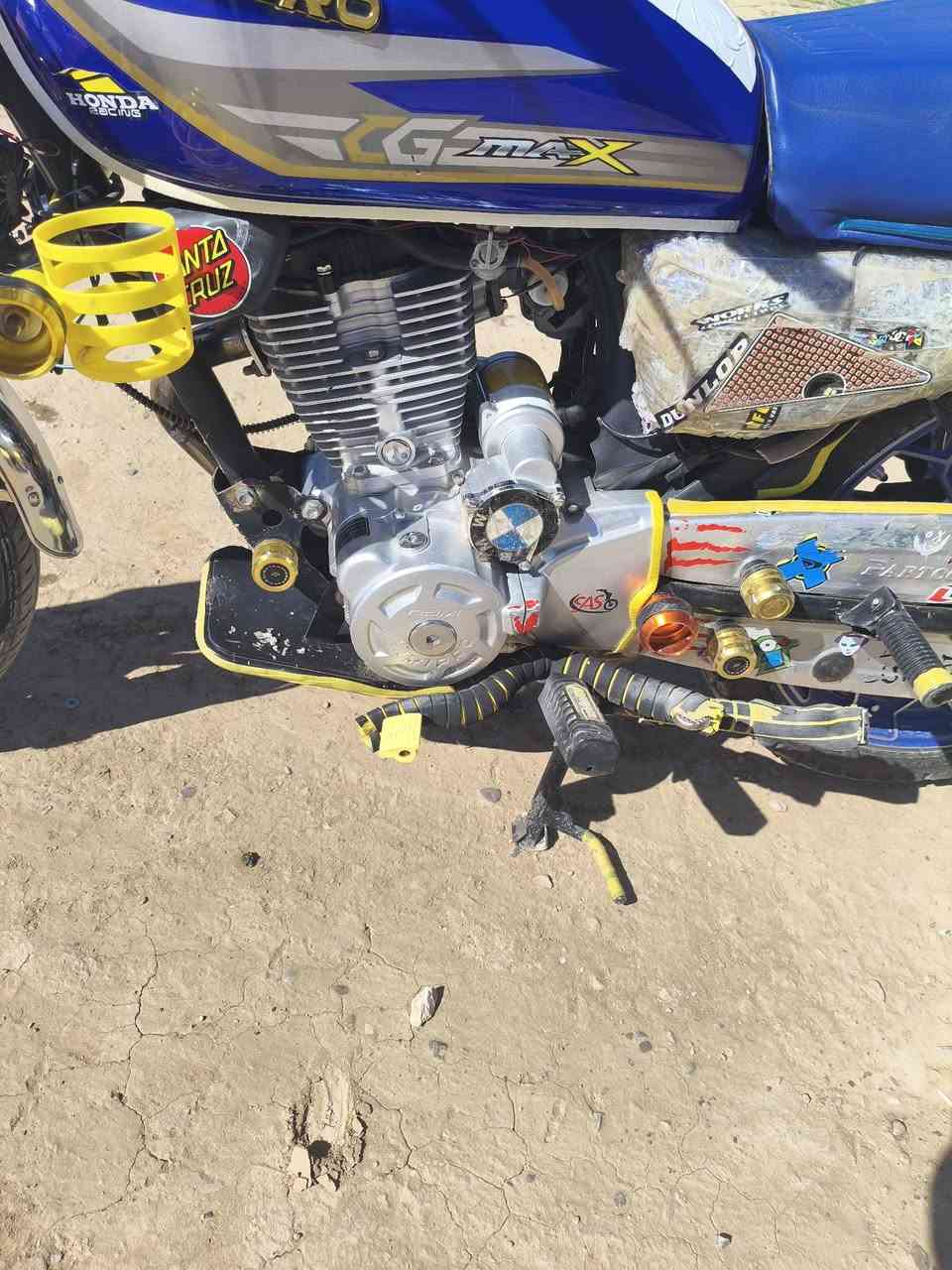 السلام عليكم
دراجه  موديل 24 مكفوله كفاله عامه للبيع فقط دراجه حلوه  مكينه خير من الله200 دراجه على كل عيب مكاني  حمرين ***********
