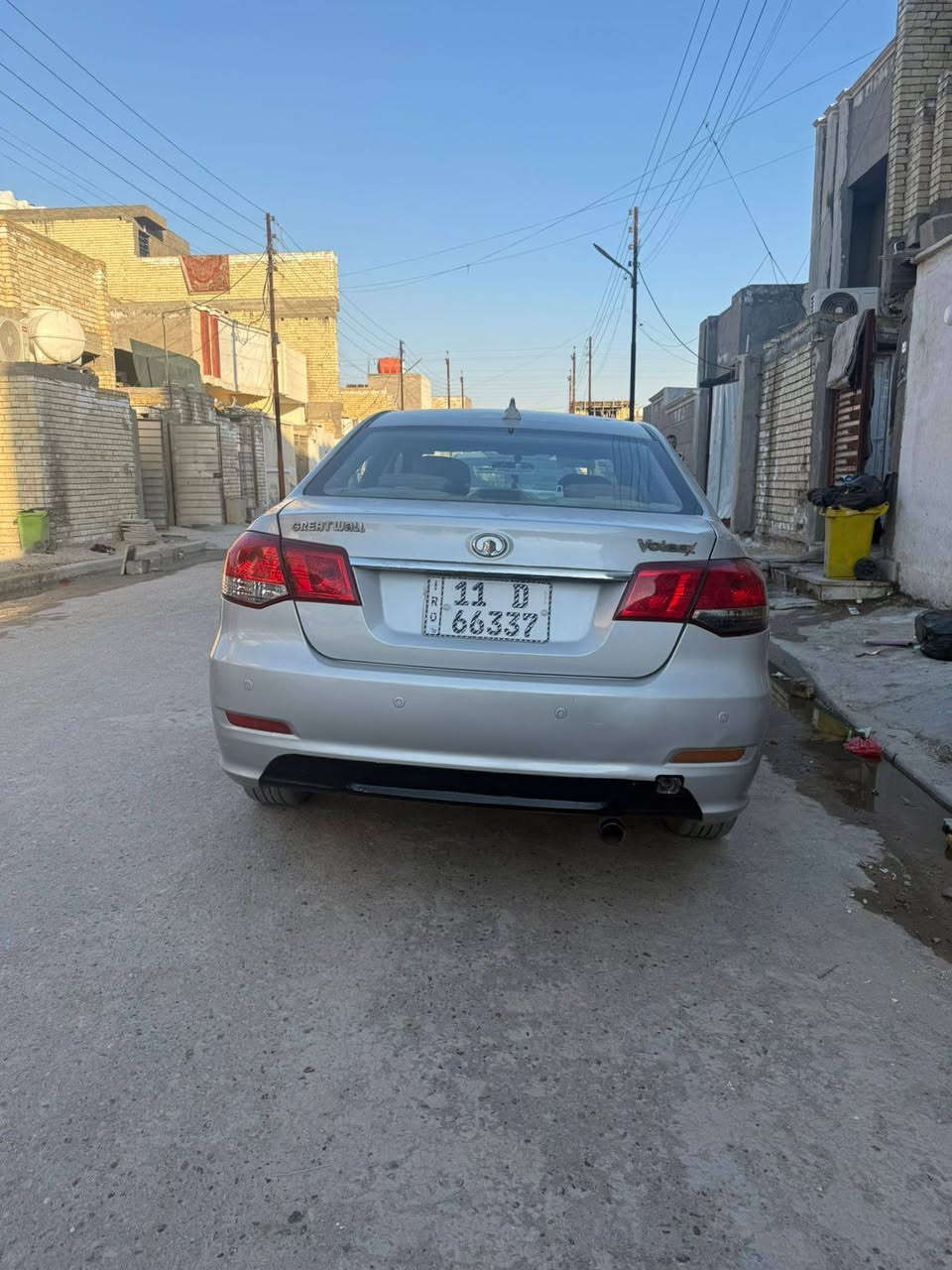 السلام عليكم سياره ٢٠١٢ مكفوله السعر ٥٠ وبيهه مجال للشراي مكاني بغداد العبيدي  ***********

