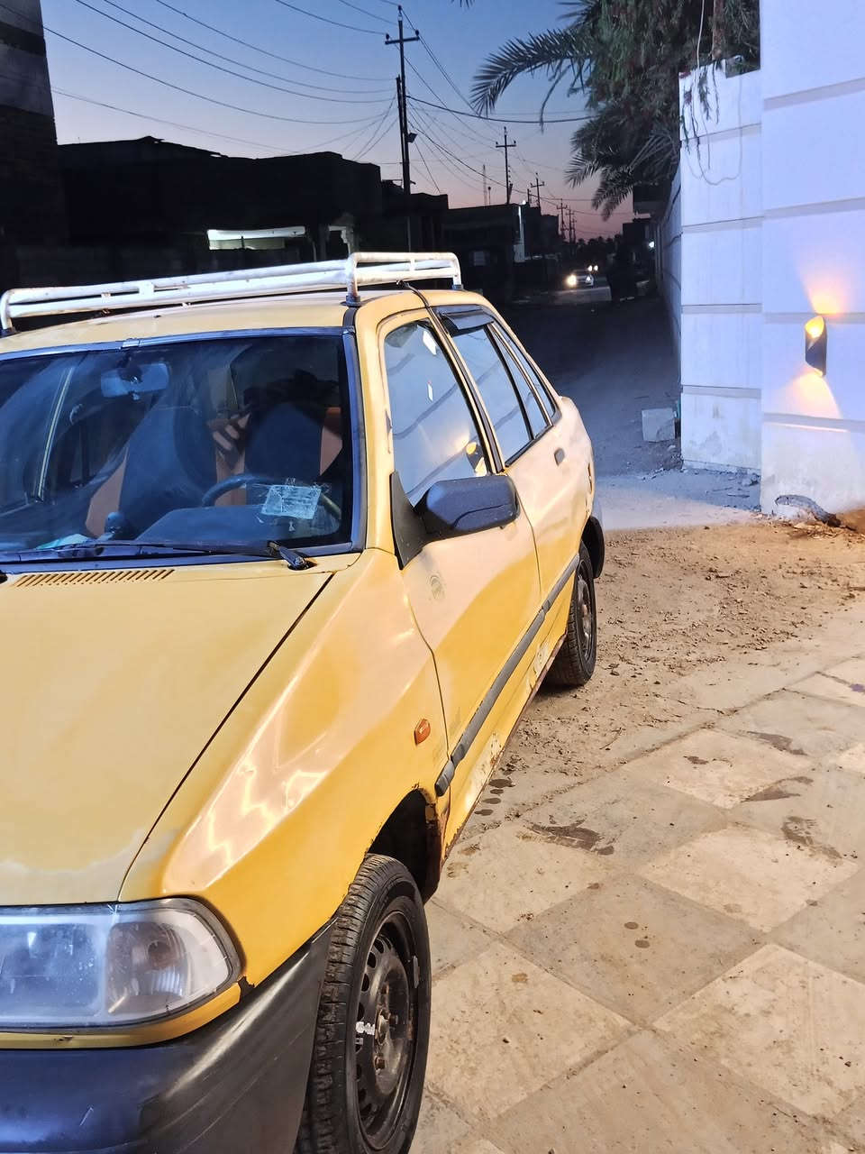 سايبه موديل. 11 سنويه صاقطه. هيئه 170 غرامتها 100  محركها ينقص مسمكرها جديد شواصي بلادي.  18وبيها مجال.   ***********//////***********
