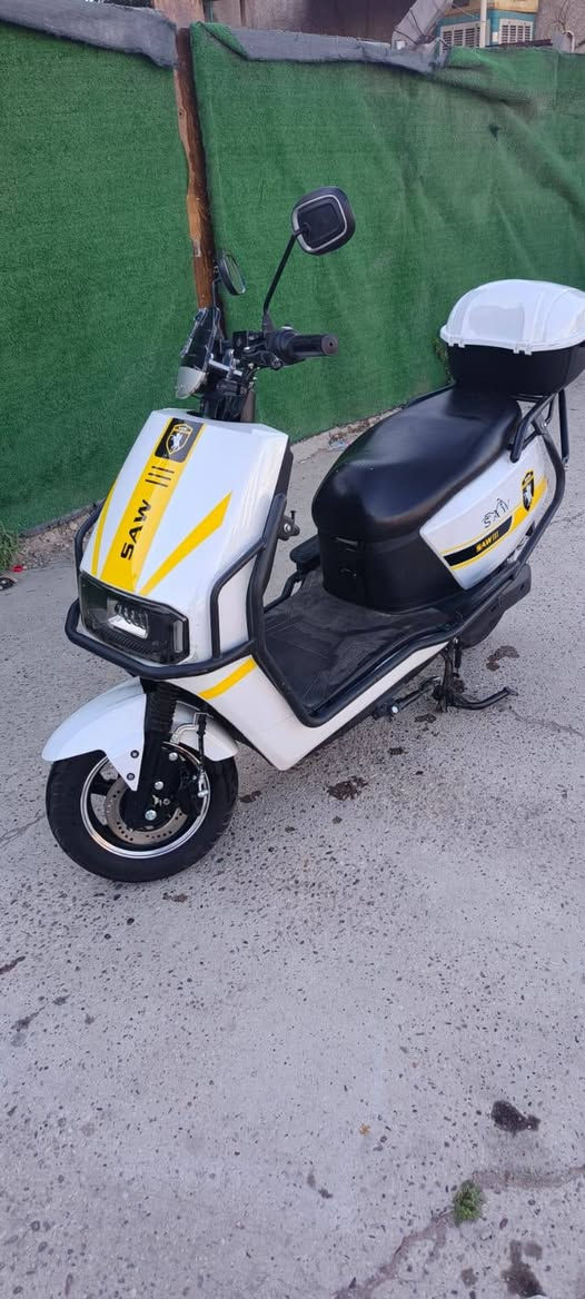 درجه للبيع شحن السعر 600 الف
 6 باتري 2026
سرعه 60
زوج تايرات جديد ***********
