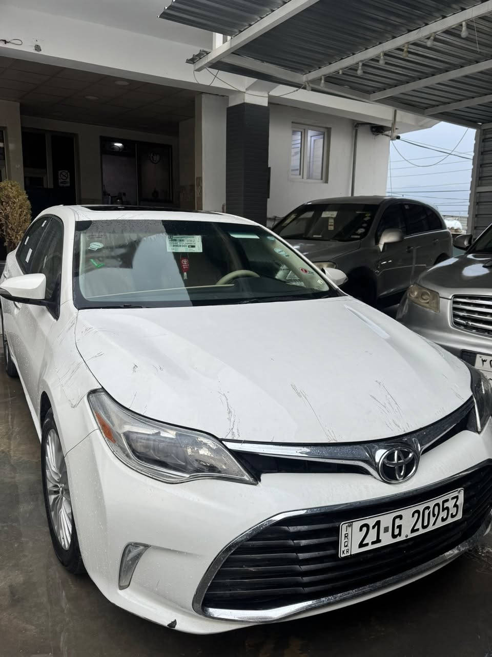 سلام عليكم افلون 2013 خليجي
سياره فول موسفات لامتت كشنات حار وبارد ستيران حار 
سياره جديده رقم سنويه جديد برادت بلديه سلايت شفتت بل ستيرن موصفات لامتت معروفه بيه اهوي مصفات 
سعر سياره 175 وقابله للتفاوض رقم تلفون للستفسار ***********
