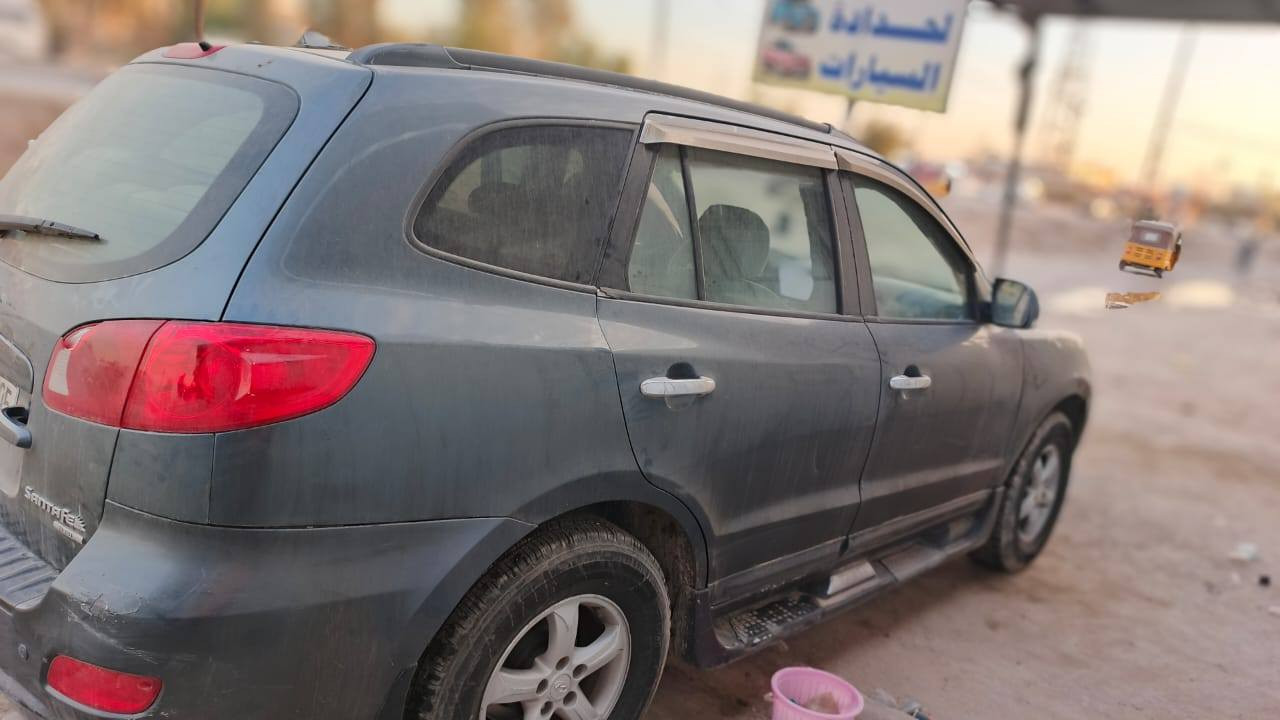 سلام عليكم من رخصت الادمن سنتافيا موديل 2009سياره مال جناي سياره كلش حلوه بسمي تحويل مباشر تبريد ثلج تخم    تاير صدر جديد 6سلندر 7راكب شاشه بلوتوث:٠سعر125بيه مجال حك الجيه العنوان:٠بغداد العبيدي 
ه‍(***********
