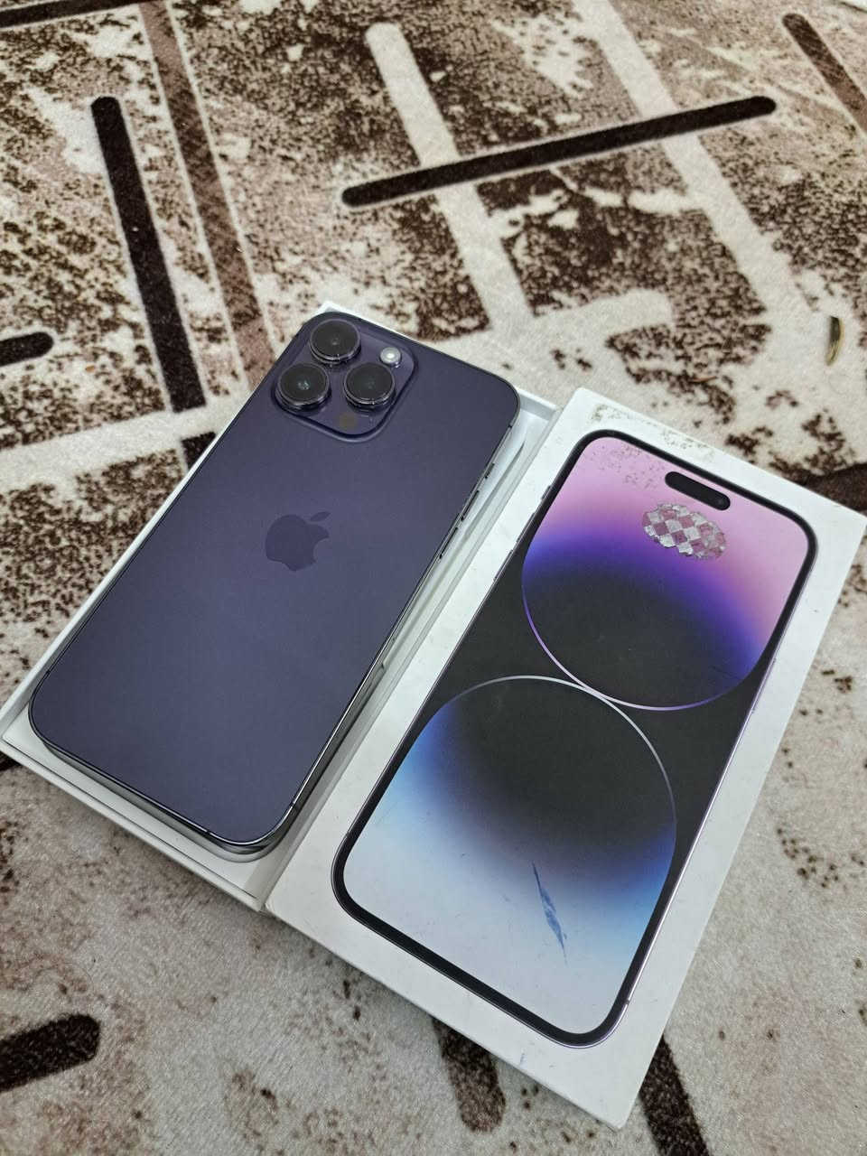 IPHONE 14 PROMAX  
 نرخى 825  هه زار 
زاكيره 128  باترى 87 خاوينى 99%
كارتون عه ره بى ئه وروپى نيه
كامل  ئه شيا بي عه يب  و نه كراوه به زه مان 2رؤژ  گه ياندن هه يه 
***********
***********
------------------------------------------------------------------------------------
IPHONE 14PRO MAX 
سعره 825 الف 
ذاكره 128  بطارية🔋 87  نظافه 99%
كارتون عربي مو اوروبي  
 غراضه كامل مابيه عيب   و مامفتوح  بضمان يومين الفحص
متوفر توصيل
***********
***********
