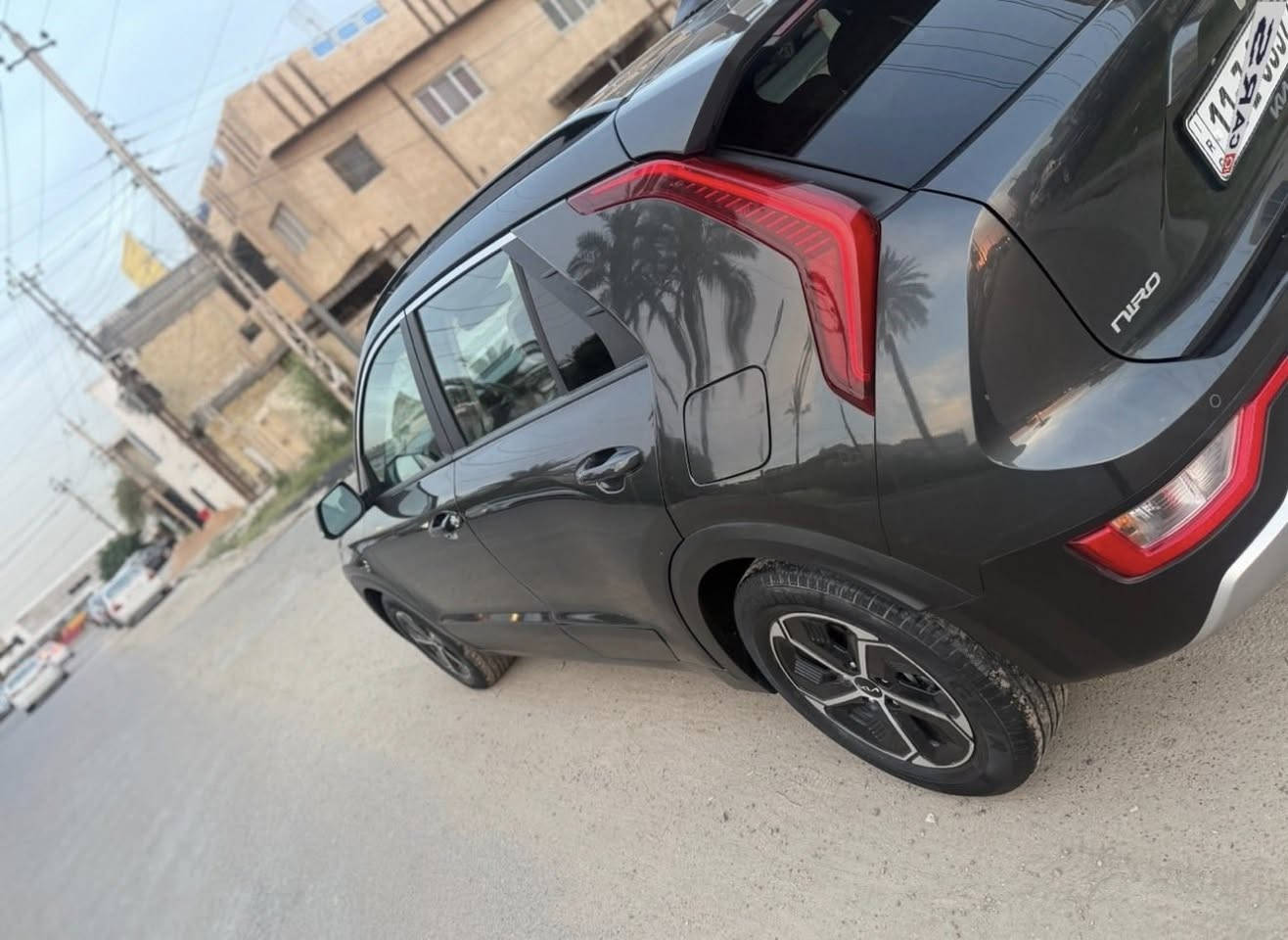 السلام عليكم 

كيا نيرو 2024 امريكي السياره حادث بابين فول من عده الفتحه ماشيا 27500 mi  صور الحادث بل منشور ***********
