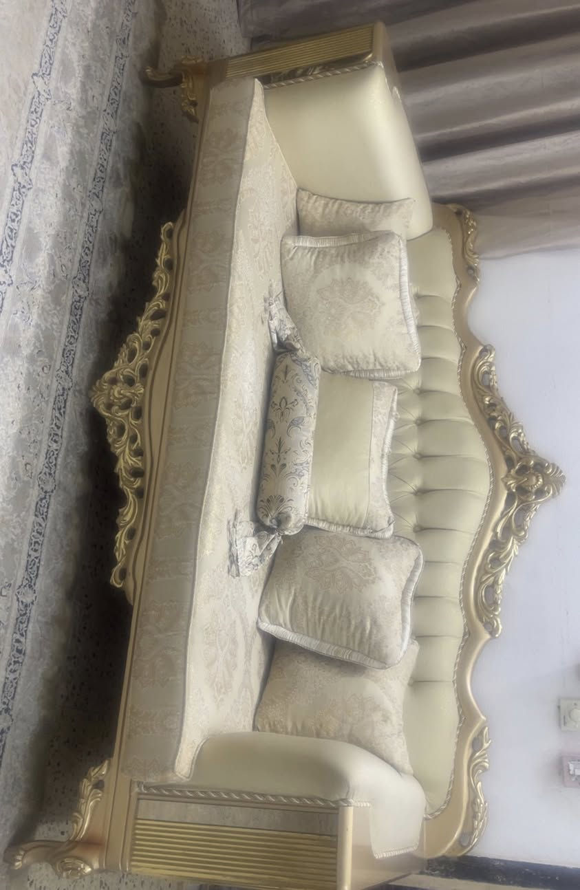 طخم قنفات للبيع 10مقاعد نضيف حيل مع طبله وسطية المكان بغداد المحمودية


**إذا كنت صاحب هذا الإعلان وتريد حذفه لأي سبب، رجاءا أرسل رسالة إلى الدعم الفني**