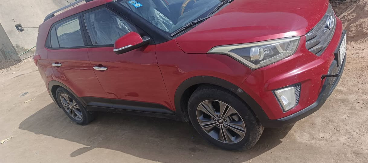 هونداي كرتا خليجي بيه جاملغ امامي سيارة بل سماوه سعر ١٢٥ بيه مجال أو مراوس سيارة جاه*********** موديل ٢٠١٧
