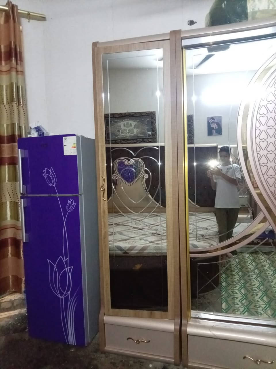 غرفة تركية مودرن ماركه تخبل 11 قطعه السعر خاص او الاتصال ع 
***********
