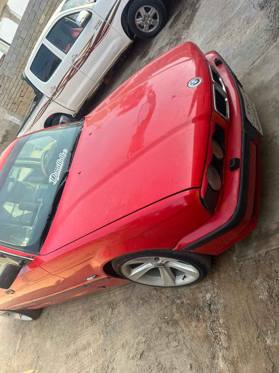 السلام عليكم سيارة للبيع 525 مديل 92 مكينه وكير كفاله تخم تاير ويل كروم هامان تبريد ويه السويج حداديه كدام 70‎%‎ و الخلفيه 100‎%‎ سنويه منتيه شرط تحول ولا ربع عليه غرامه
*********** 📞
ب50 $ وبيه مجال
