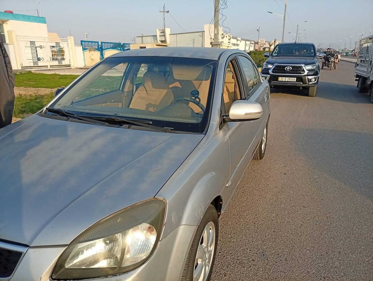 سلام عليكم كيا ريو  موديل 2012 سنويه منتهيه مكينه ستوك شديته مال حاويه 1600  خوان سياره مكفوله بس جارده وجاملغ نفسه بس مطخوخ ومريات جانبيه شديتله سعر 78  وبيه مجال الاستفسار سنويه منتهي  ***********
