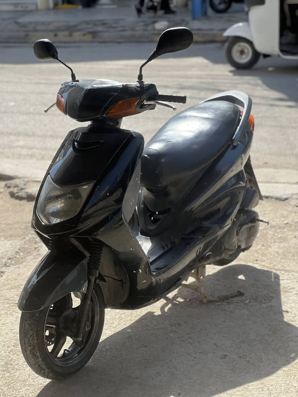 السلام عليكم سكنس للبيع سرعه 110 سلف هندر كله شغال مكينه ناعمه شلعه معدل تخبل نقصها ترشه  مثل ماواضح بصور 
مكاني الزعفرانيه رقمي ***********. السعر 400 وبيها مجال
