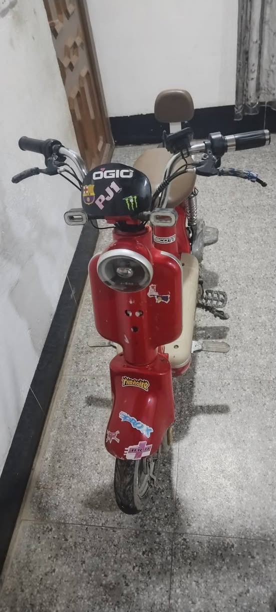 ماطور شحن للبيع شغال كلشي ما بيه السعر 125


**إذا كنت صاحب هذا الإعلان وتريد حذفه لأي سبب، رجاءا أرسل رسالة إلى الدعم الفني**