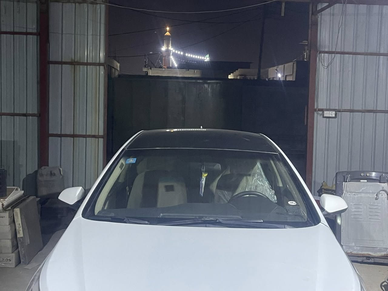 سلام عليكم سياره سوناتا مديل 2015 بيه بنيد وجملغ سياره جاهزه من كلشي تخم تاير العوان بصره هارثه الاستفسار 
  ***********
مكلف بل نشر
