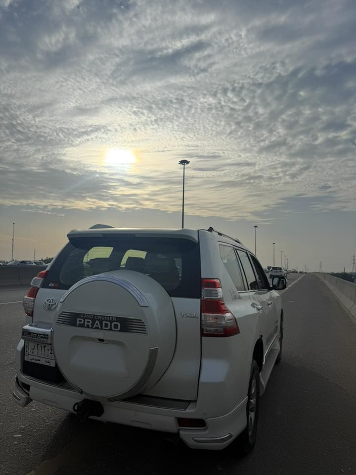 السلام عليكم برادو للبيع موديل2014ماشية164 الحالة بيها قطعتين بارد وباب الخلفي مبدل مواصفاتTX.Lفول ومبدل منضومة تبريد كاملة المكان المنصور ***********
