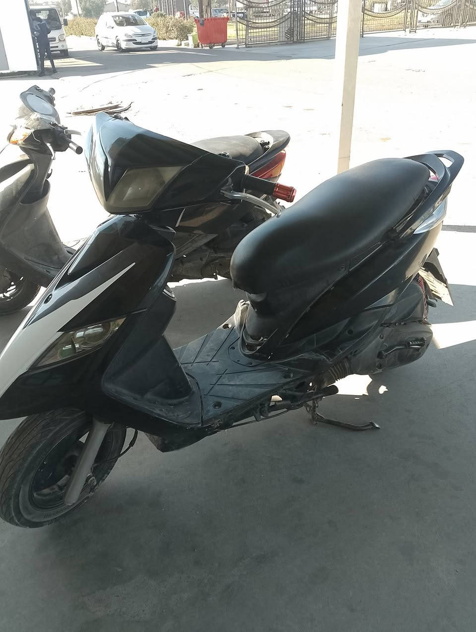 سلام عليكم دراجة ثعلب للبيع كاملة سلف هندر كهرباءيات مكينة ناعمة سعر 450 وبيها مجال بغداد شعلة ***********
