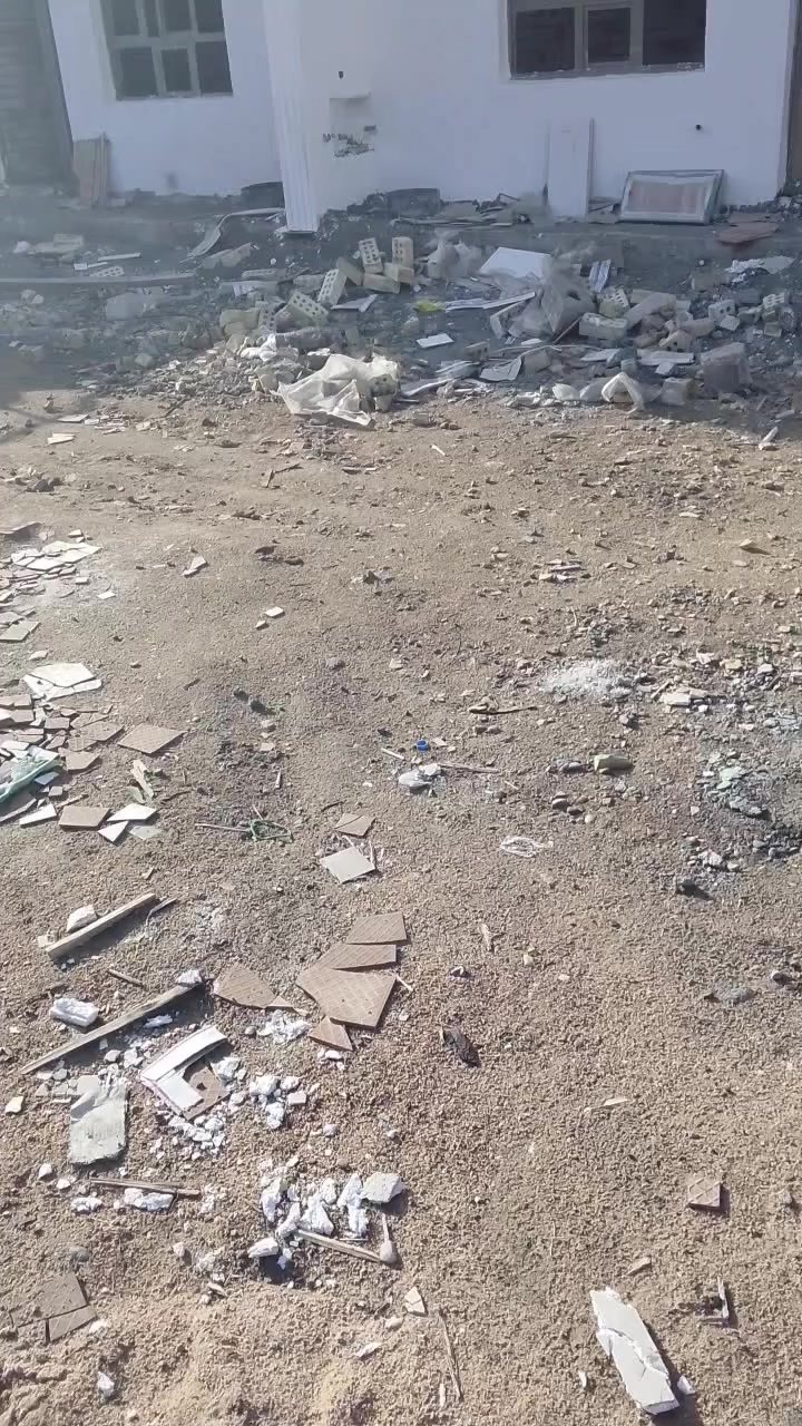 السلام عليكم
يتوفر لدينا بيوت المساحات 50متر 
طابو ملك صرف زراعي 
العنوان منطقة الدوانم مجاور شرطة الخامسة قرب مدخل منطقة الدوانم قرب حي المواصلات 
تفاصيل كل دار صالة مطبخ غرفتين نوم حمامين سطحين تسليم فتاح🔑🔑🔑🔑 السعر عقار🏠🏠🏠 68 مليون بي مجال 💲💲💲
قابل للتفاوض مع صاحب ملك 
تواصل معنا عبر الواتس أب مراسله الصفحه 
 رقم هاتف ***********✍️✍️
تواصل معنا واتساب فقط 
مراجعه مكتب محمود الوساطة العقارية ،
