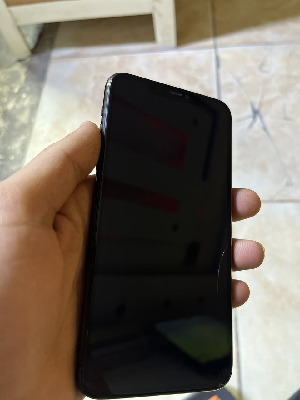 السلام عليكم للبيع ايفون ١١ برو ماكس جهاز مبدل بس شاشه اصليه ٣ خيارات الباقي كفاله السماعات الكامرات الفيس ايدي كله يشتغل بطاريه ٨٣ بلاد ملحقاته شاحنه والكارتون ب٢٧٥ وبي مجال للشراي 
مكاني البصره معقل 
***********
