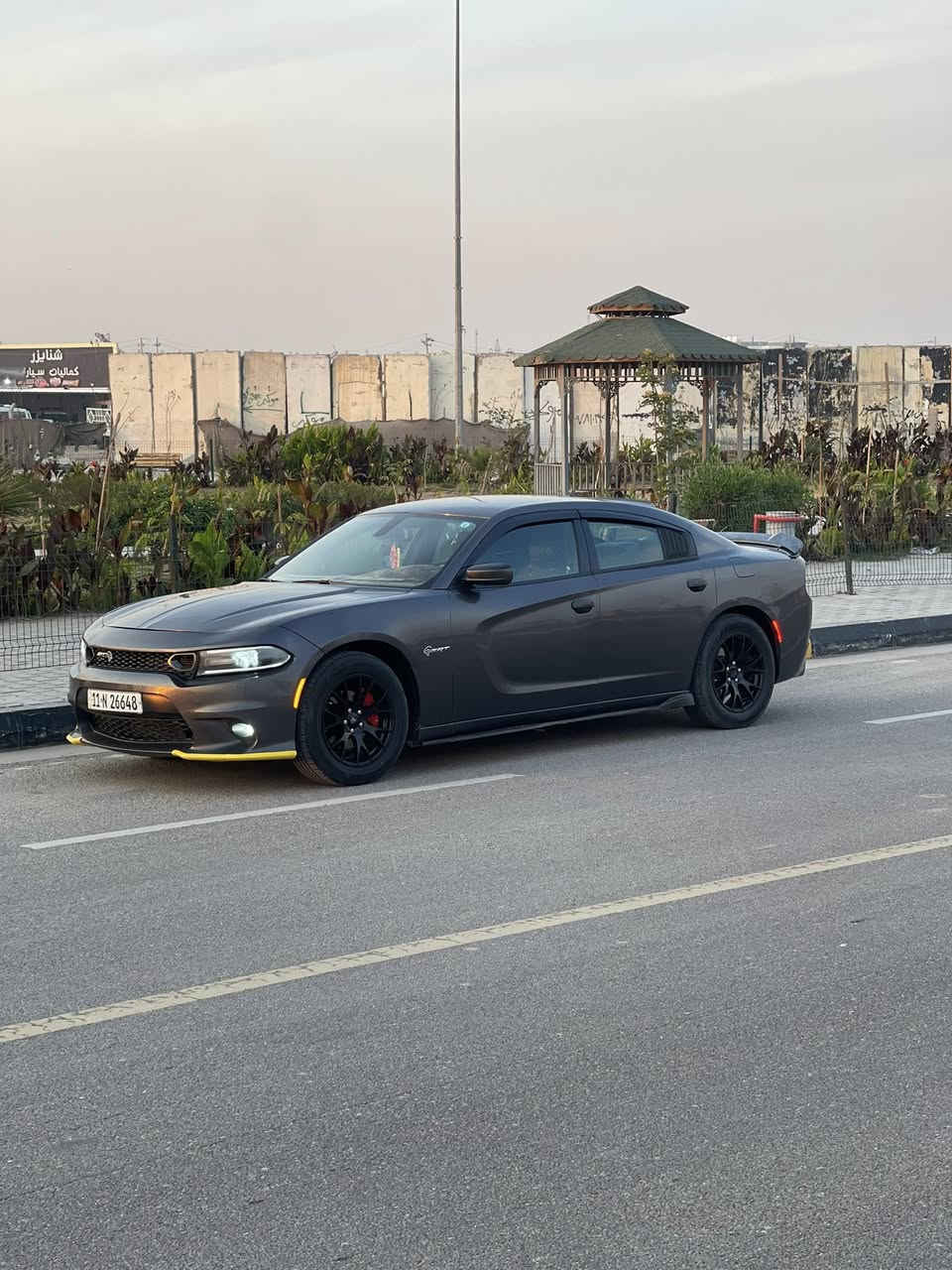 جارجر ١٦ اصل تو ويل مكينه ٣٦٠٠ نضيفه حيل السياره وجاهزه من كل شي حادثها فقط بنيد والسونار مرفق بالمنشور  كير مكينه حداديه تايرات كلها جديده سنويه لل ٢٠٣٠ باسمي السعر ١٦٨ مكاني كربلاء ***********
