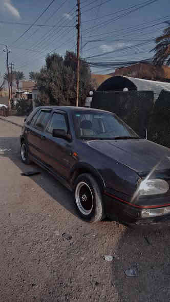 سلام عليكم 
كولف موديل 92
كير ومحرك خير من الله 
صدرها جديد
تخم تاير جديد
سعر 39 وبيه مجال المكان بغداد العامرية 
***********
