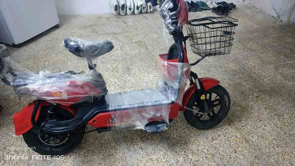 *********** رقم اسيا ماطور للبيع حجمه 14 استراحه ماله 20 اربع بطاريات السعر 200 وليدم
