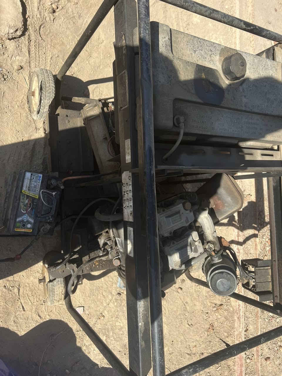 مولد للبيع محرك لمبرديني ايطالي الاصلي  ٢ بستم تجفيت جديد تشغيل نكره سلف  جنريتر ٢٦ امبير كبس بلادي مو منفصل السعر ٩ اوراق وبي مجال للشراي بي خير ويتدلل شرط التشغيل والفحص عالحمل مكانه ديوانيه 
مكلف بالنشر


**إذا كنت صاحب هذا الإعلان وتريد حذفه لأي سبب، رجاءا أرسل رسالة إلى الدعم الفني**