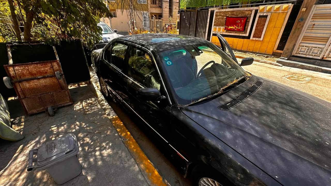 السلام عليكم bmw
خفاش للبيع مديل 1996محدث بجم 2000

السياره 740اصل كير تبترونك دبل جام مري شفط السياره مصبوغه حزام بدون القماره بعده على بلاده 

رقم بغدا دولي مشدود بشهرالرابع 2026

السعر/78$

 العنوان /بغداد الغزالية

للستفسار

وتساب ***********

اتصال  ***********
