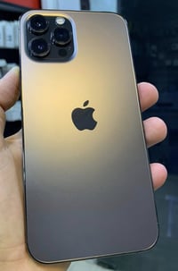 بغداد جسر ديالى الجديد 350 ايفون 12 بروماكس لون اسود بطاريه 74ماكو صرف...