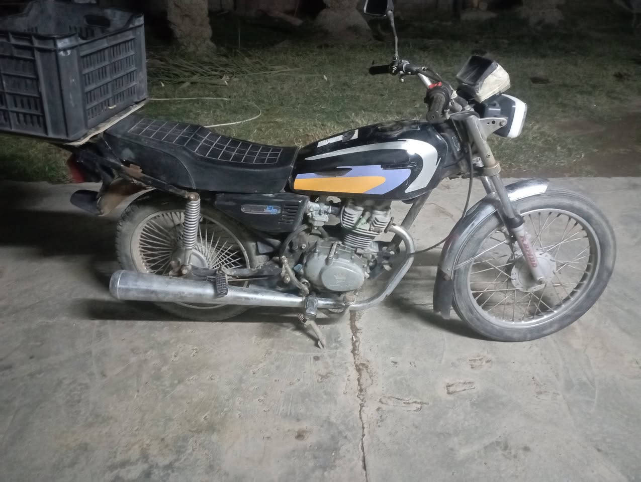 متاح تايكر موديل 19 كلك شغالة كهربائيات شغالة سعر 275 وبي مجال حك الجية فقط *********** مكاني سدة الهندية
