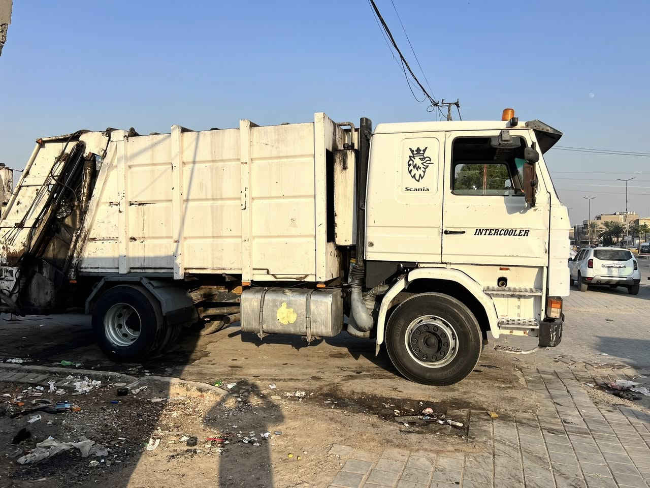 إسلام عليكم
للبيع سكانيه ١١٢ونص 
مكينه كير خير من لله 
مجموعه سبرنك سياره جاهزه كبل للعمل 
حموله (8) طن 
شراء يتصل (***********)
