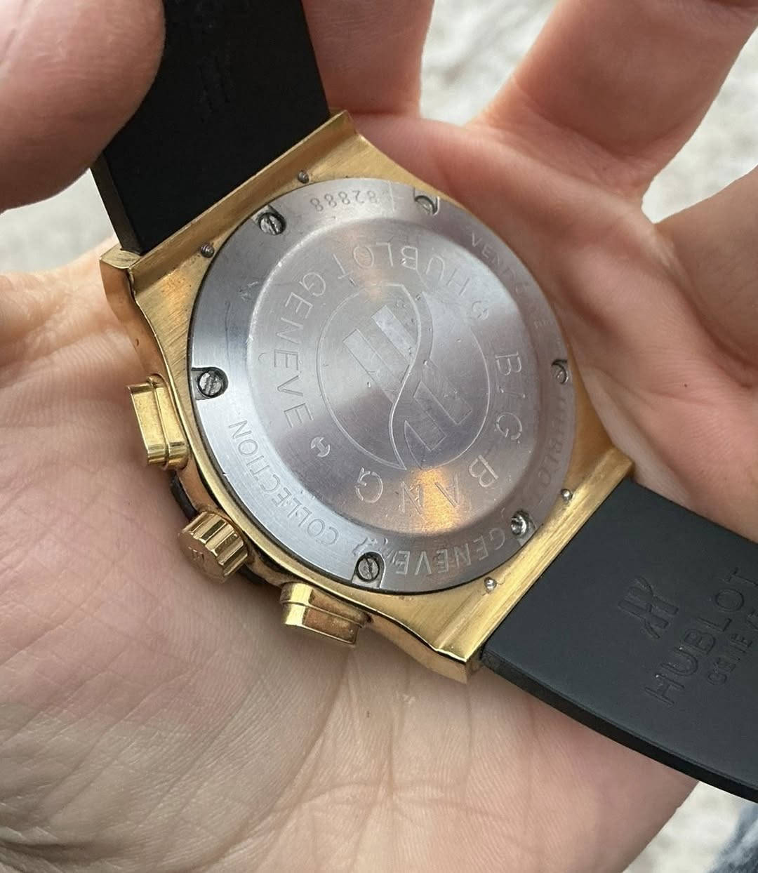 السلام عليكم ساعة هوبلوت ستوب واتش
كرونوغراف سناتر
نظافة ممتازة
ستانلس ستيل
قطر 42. 43
نافذة للتاريخ
بلادية
85 الف


**إذا كنت صاحب هذا الإعلان وتريد حذفه لأي سبب، رجاءا أرسل رسالة إلى الدعم الفني**