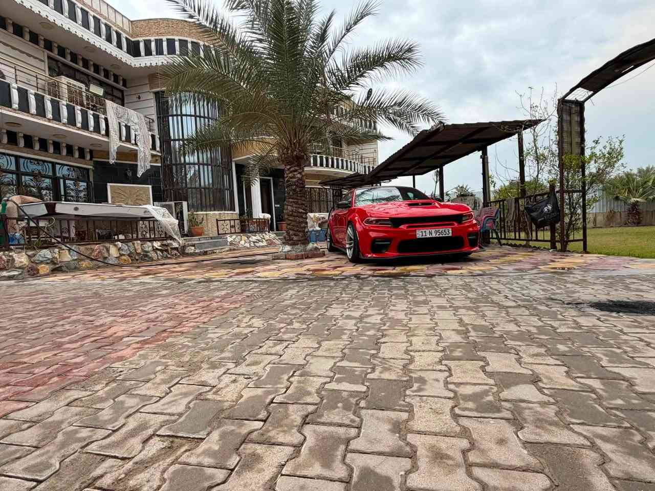 متعجبك صلي ع النبي و اعبر المنشور السيارة من انضف و اجدد السيارات الموجودة واحلى  من الصور بهواي اول شي شوف السيارة بكل التفاصيل راح اذكرهه (جارجر) لون احمر طماطي حادث جاملغ خلفي فقط 
مكينه (٥٧٠٠) جديدة والكير هم جديد بشهر (٢) شادهن 
الاضافات ع السيارة
اكسل قفل اس ار تي مال٢٢
دركه كاربون 
غرفه جديدة لون ماروني 
ابطالة مال هيلكات 
اويل بم مال اس ار تي 
سقف روز 
عليهه تحديث كامل وايد بدي اصلي مو تجاري 
ثلاجه مال اس ار تي 
شوته اصليه اي اف اي 
هدرز اس ار تي 
تعديل كامل ع صوت يم علي الوادي بواري ٣انج الصوت طرب  
بس الدبات ٧٠٠الف تسد البوابات و تمشي ١٨٠ طبيعي و بوابابة هم سريعة للمرور 
عليهه جكات اس 2 من شركة كات باك ضمان ٢سنه والوصل موجود بشهر (١) مشدودة
عليهه تغليف bbf بي بي اف ضمان ١٥سنه 
عليهه جهاز كامل مال طلقات و نار 
وعليها ويالة مال سكات
 ٢٣ اصلية
دواخل السياره كلها كاربون 
شاشه مال ٢٣ كار بلي  تفعيل تطبيقات مال اس ار تي 
بلكات ريسنك  
ولف حماوة ريسنك مي زيتي اكيد 
السيارة برمجت ايكل جايبة رقم كلش حلو و سيفتي 
و هم اكو بعد تفاصيل هواي
عارضهه ١٩٥ وبيهه مجال او مراوس اب جيب
***********
