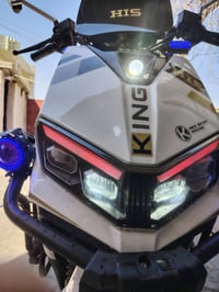 مستخدمة • عاطل العقل • بيجي