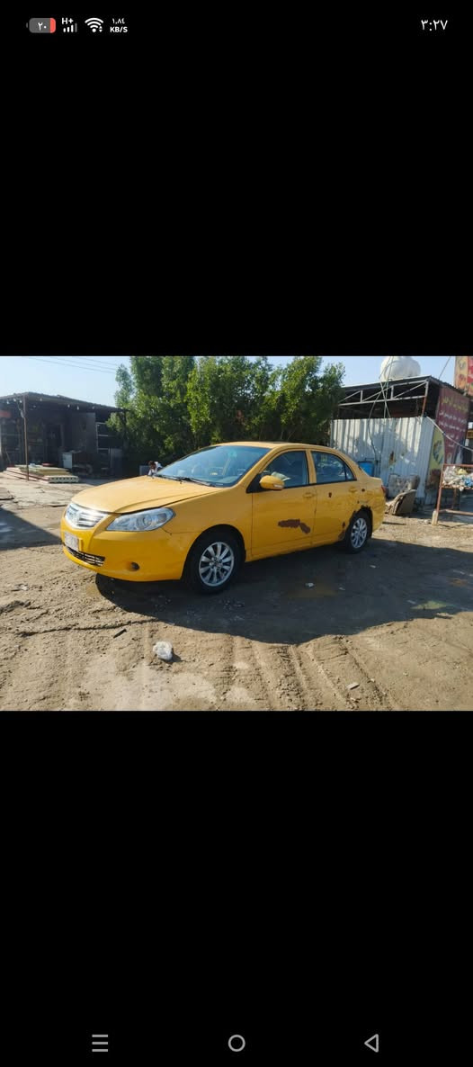 السلام عليكم  
 بي واي دي 2013 G3
 كير ومحرك كورولا  بيكاچيو بيها كازكيت  1800
السعر 27 وبيها مجال مكاني  بسماية ومستعجل عله بيعتها 
رقم الهاتف ***********
