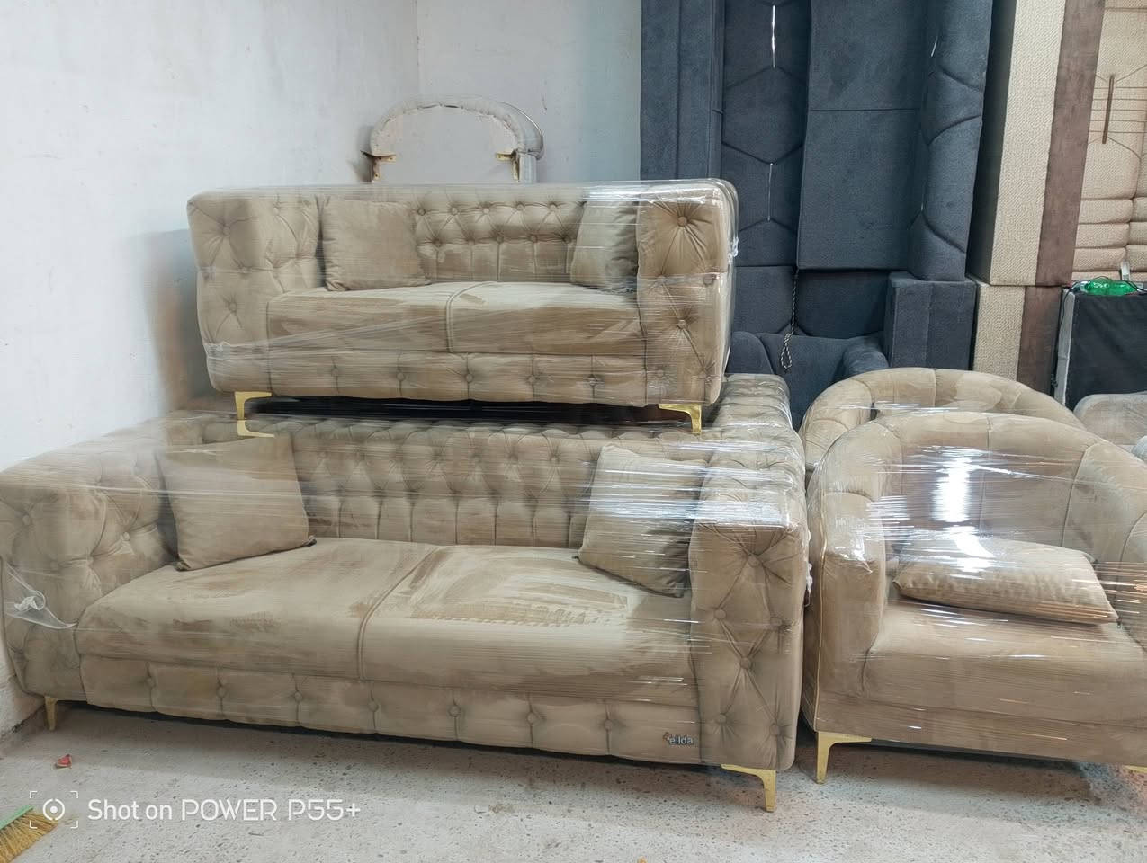 تم وصول حاويه من الديوان والتخم التركي ماركات مختلفة ب الاسعار تبدي من 400الى  300
العنوان الشعله الدوانم هاتف *********** اي ستفسار واتساب
