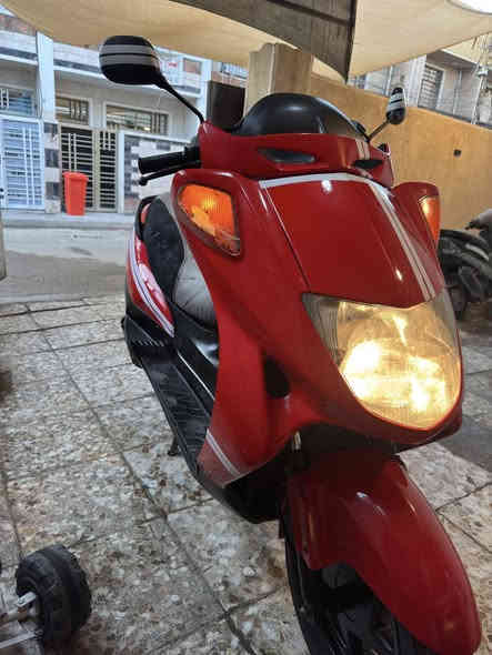 سلام عليكم للبيع كوم حديد 
السعر 500
للبيع دراجه فورسايد 
دراجه جانت شغاله وطفت عندي 
وداجه شلعه معدل خير من الله 
دبلات جديده كلجات جديده مروحه مال حماوه نوعيه راقيه شادلها بشرط حماوه ربع بالصيف 
وكابريتر جديده مال تفصيخ 
بكلايت جديد 
مازده جديده فطر ما بيها
تدفئه يدات بس مشيوله 
***********
