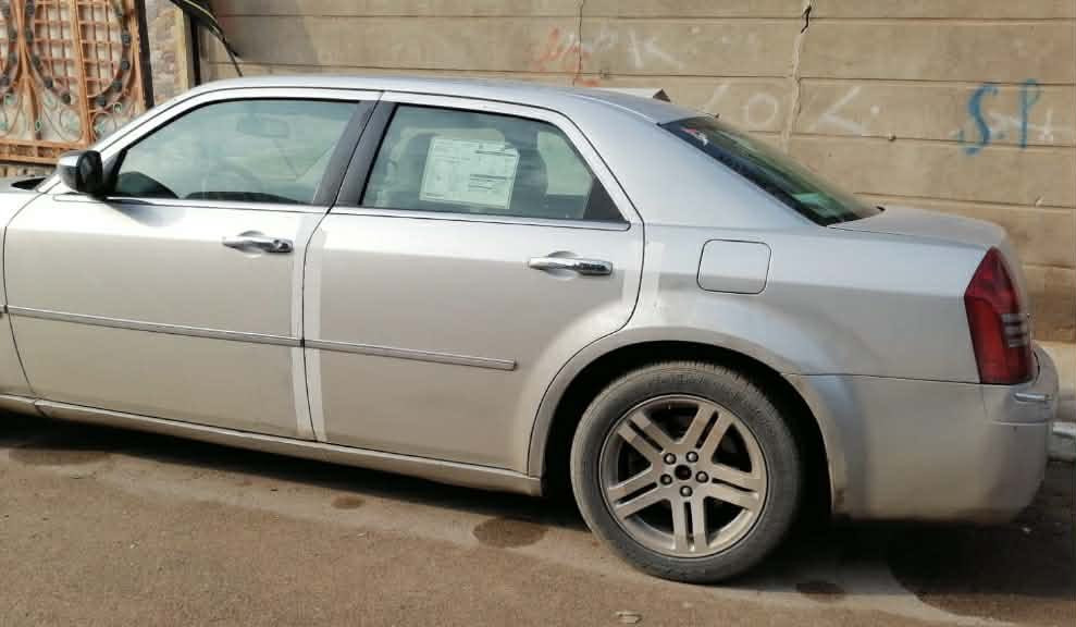 سلام عليكم وبامه مديل ١٠ ادوات  سياره كفاله فول محرك ٦سلندر كفاله من كصه. سياره جديده بيه فقط بطل وكف بيه طيحلك من سعر تصليح رقم نكلزيزي شرط لحاسبه متوم طبق لصل سياره قفل ٥٧ورقه رقم تلفون *********** وتساب بي
